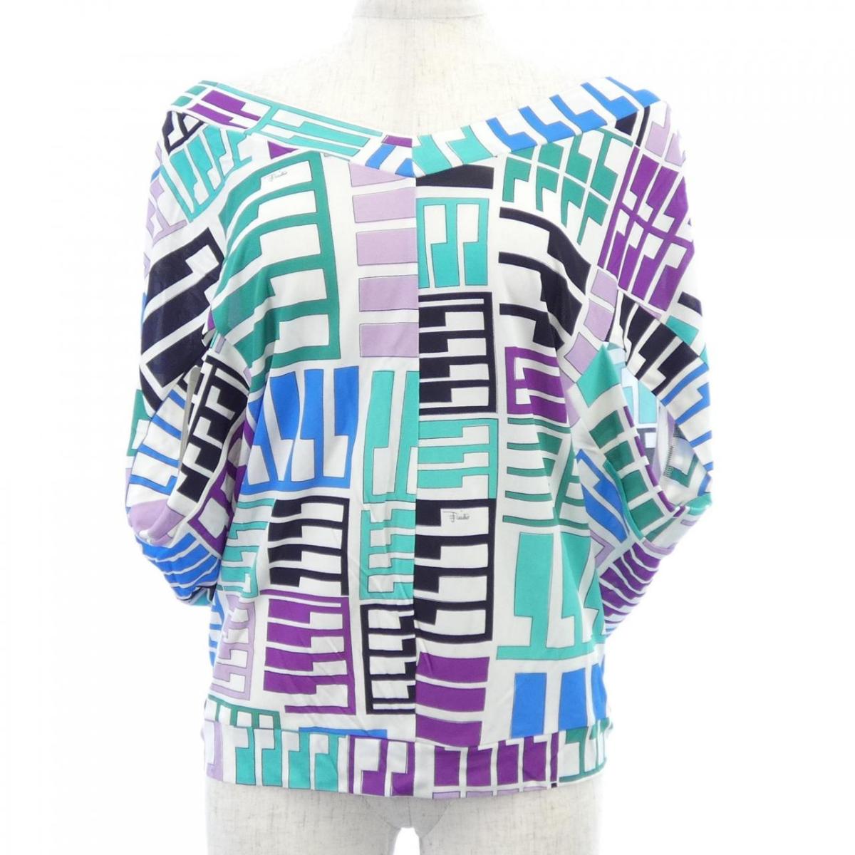 エミリオプッチ EMILIO PUCCI トップス【中古】
