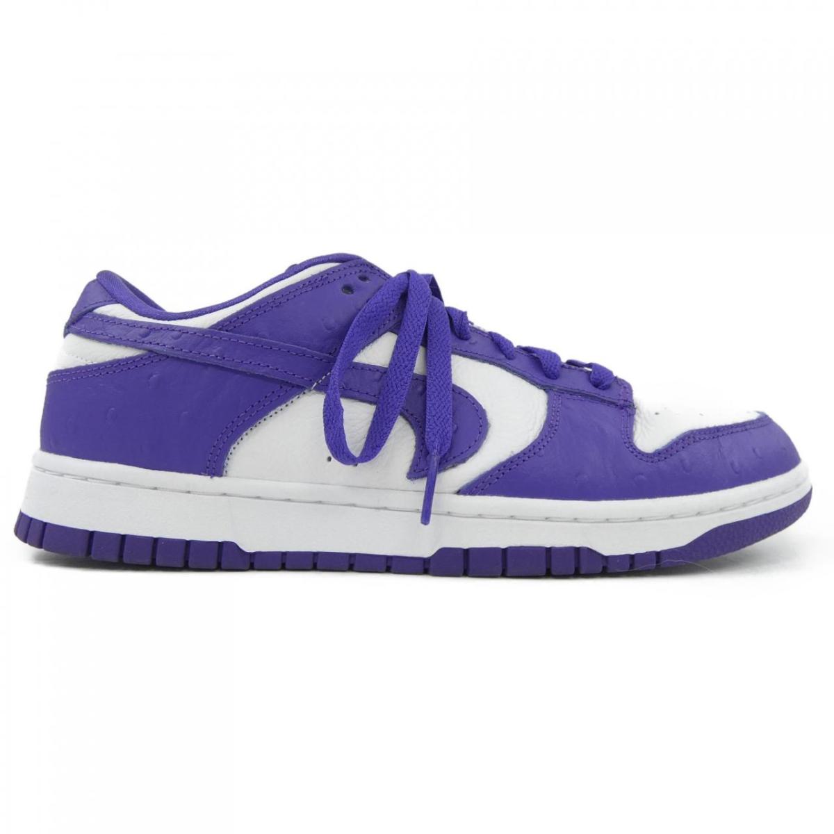 ナイキ NIKE DJ4636-100 スニーカー【中古】