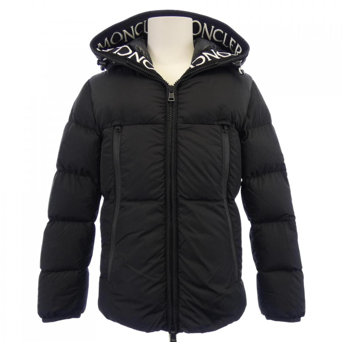モンクレール MONCLER MONTCLA ダウンジャケット【中古】