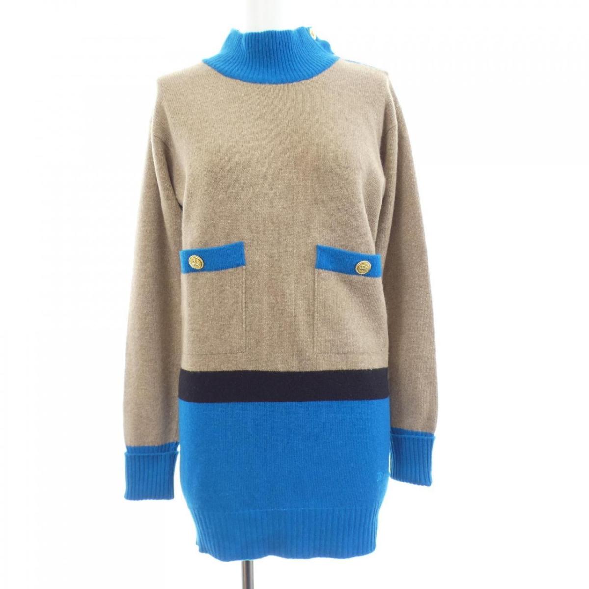 【ヴィンテージ】シャネル CHANEL MADE IN SCOTLAND クローバーボタン ニット【中古】