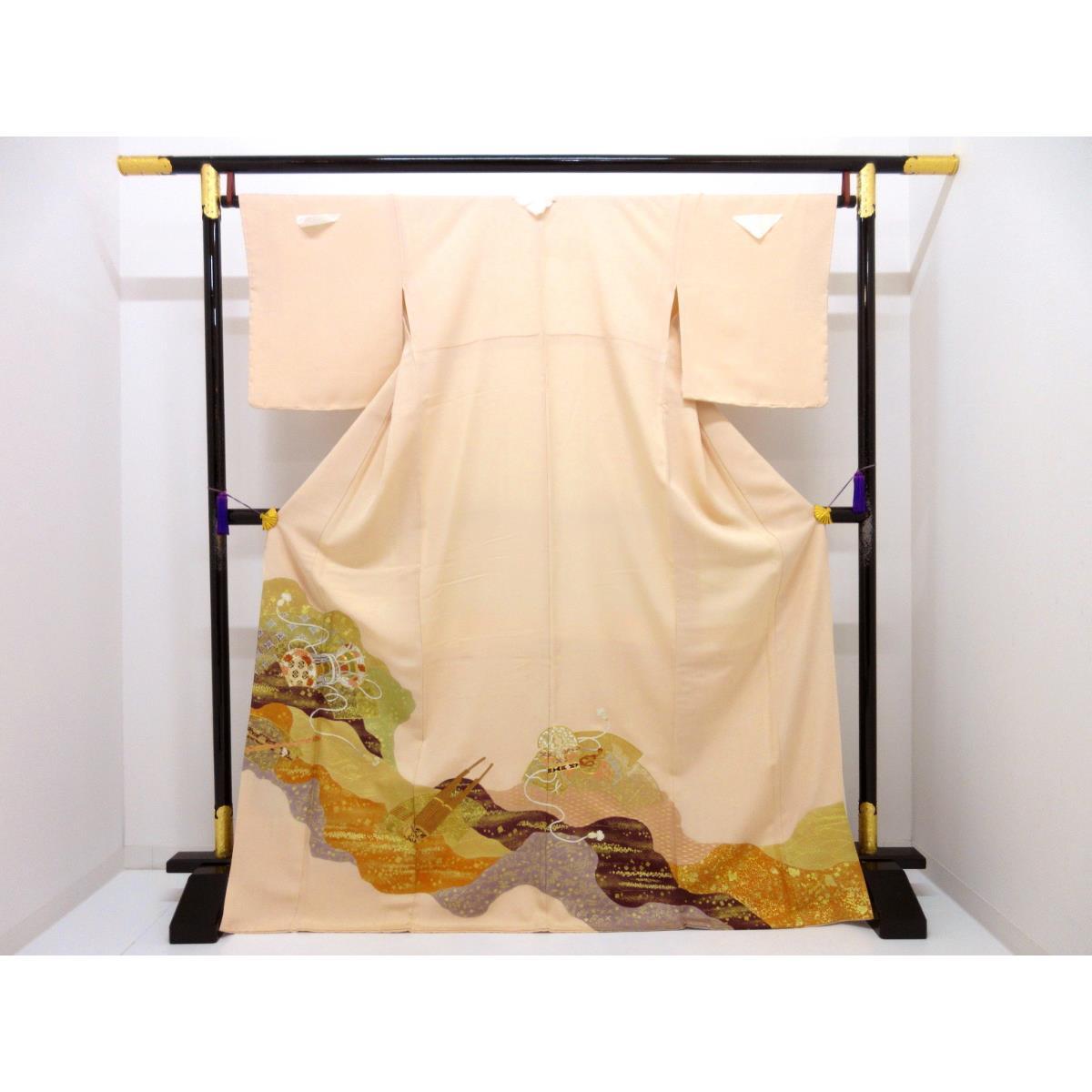 【未使用品】色留袖　隅切角に三木【千總】【中古】 52,560円