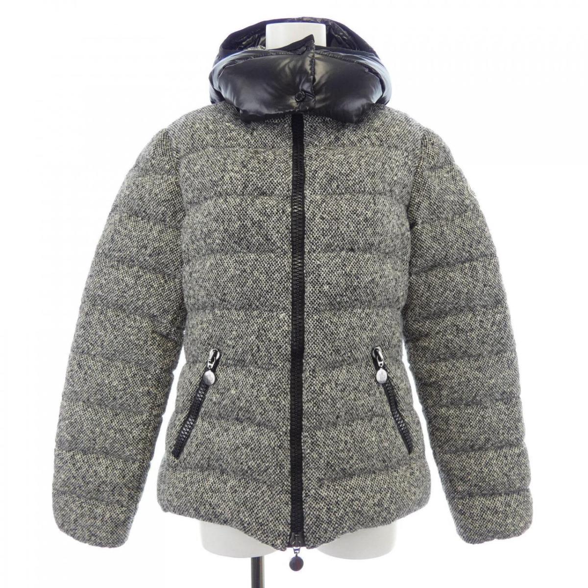 モンクレール MONCLER ASTERE ダウンジャケット【中古】