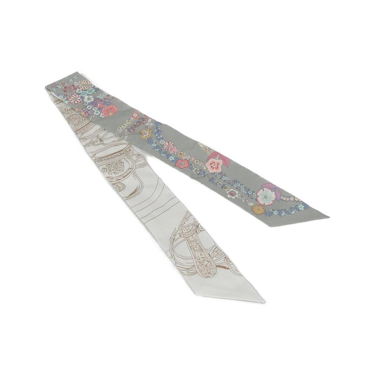 【未使用品】エルメス BRIDES DE GALA EN FLEURS ツイリー 064220S スカーフ【中古】