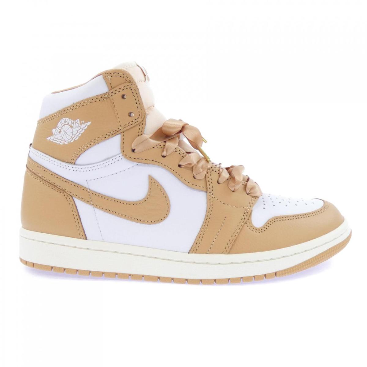 ナイキ ジョーダン NIKE JORDAN FN6622-201 スニーカー【中古】