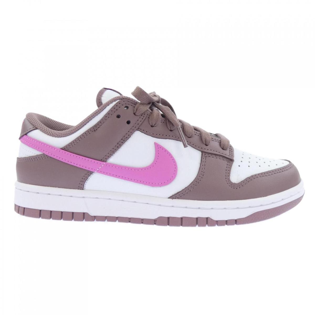 ナイキ NIKE FZ3611-208 スニーカー【中古】