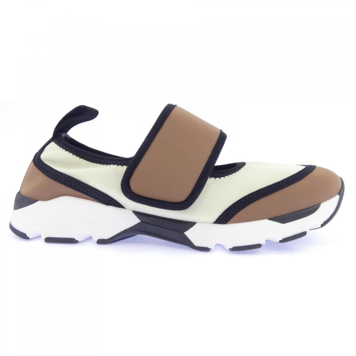 マルニ MARNI SNZW020602 スニーカー【中古】