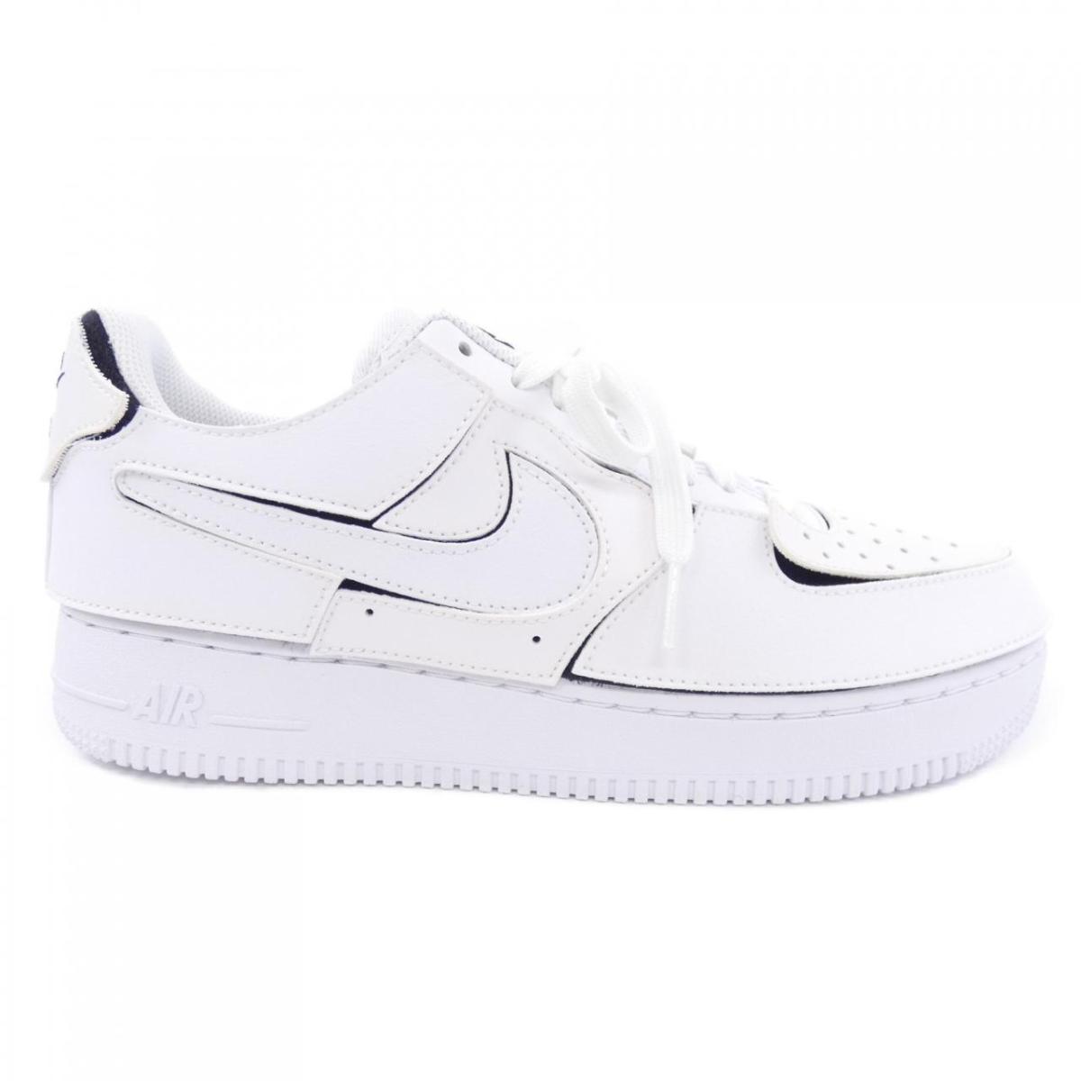 ナイキ NIKE CZ5093-100 スニーカー【中古】