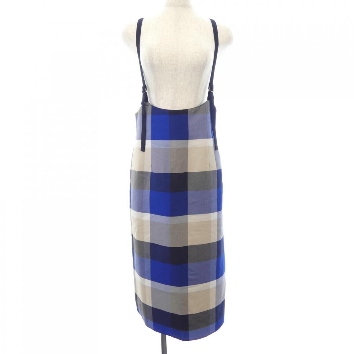 ブルーレーベルクレストブリッジ BLUE LABEL CRESTBRIDGE 衣裳【中古】