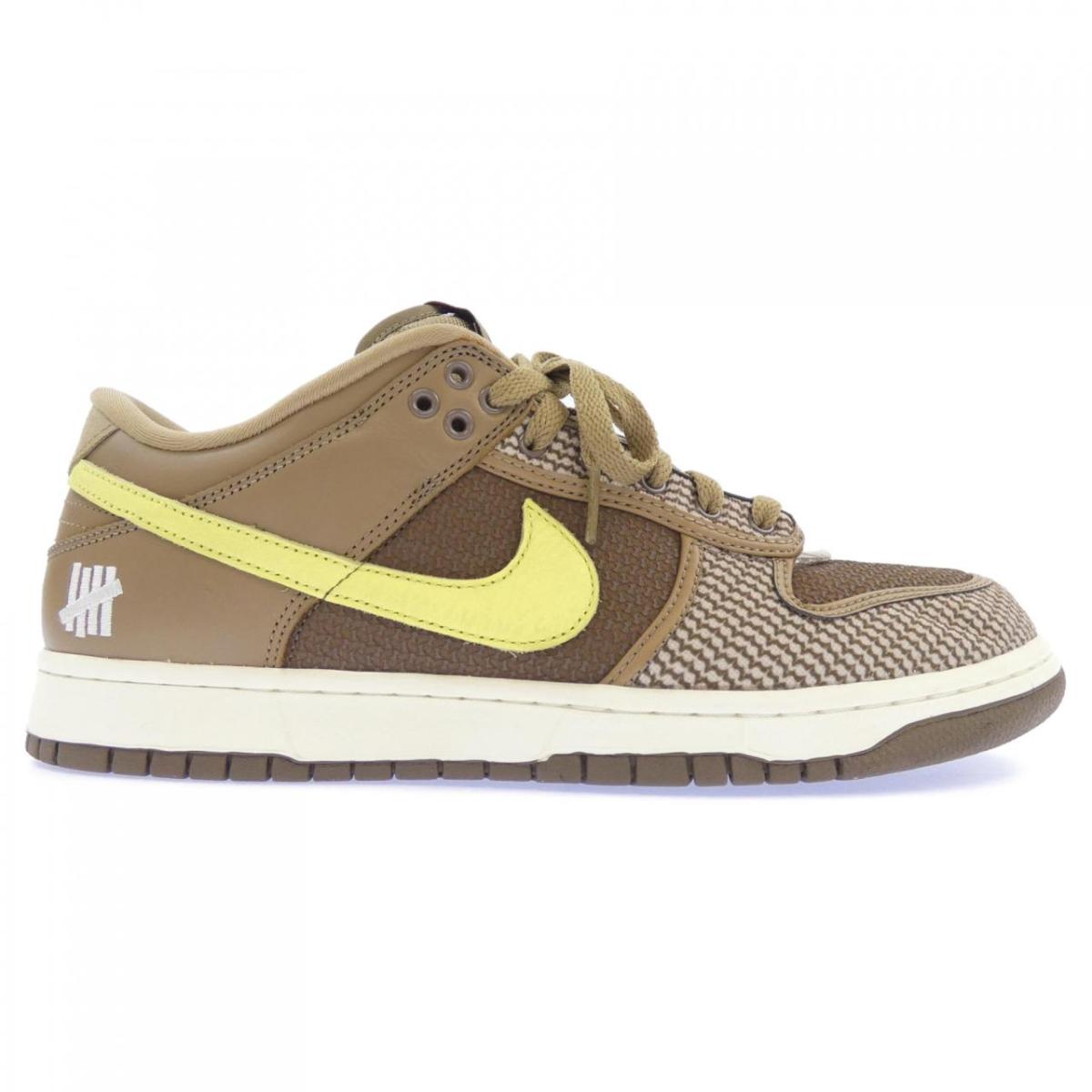 ナイキ NIKE DH3061-200 スニーカー【中古】
