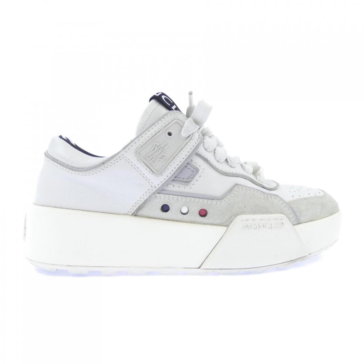 モンク軌跡 MONCLER スニーカー【中古】