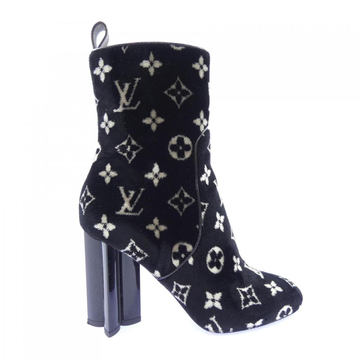 ルイヴィトン LOUIS VUITTON 日本制限事項 モノグラム 天鵝絨 影ぼうし生産ライン ブーツ【中古】