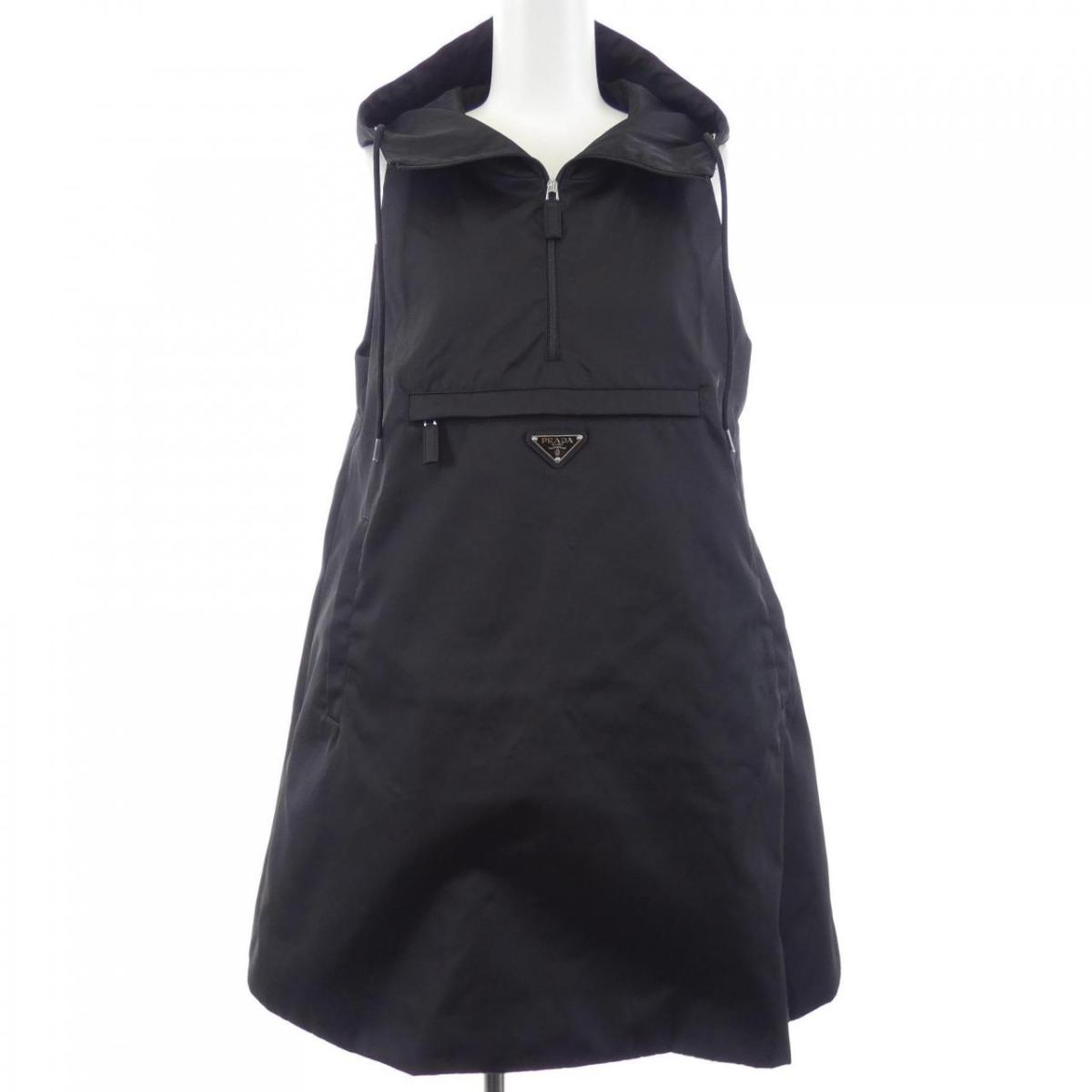 プラダ PRADA ３角形ロゴタイプ 230691 S231 1WQ8 衣装【中古】