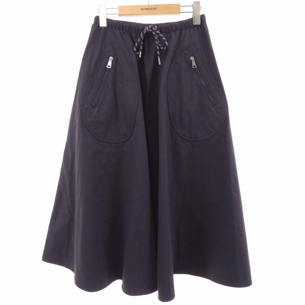 モンクレール MONCLER L10932D00013 スカート【中古】｜KOMEHYO ONLINESTORE 店