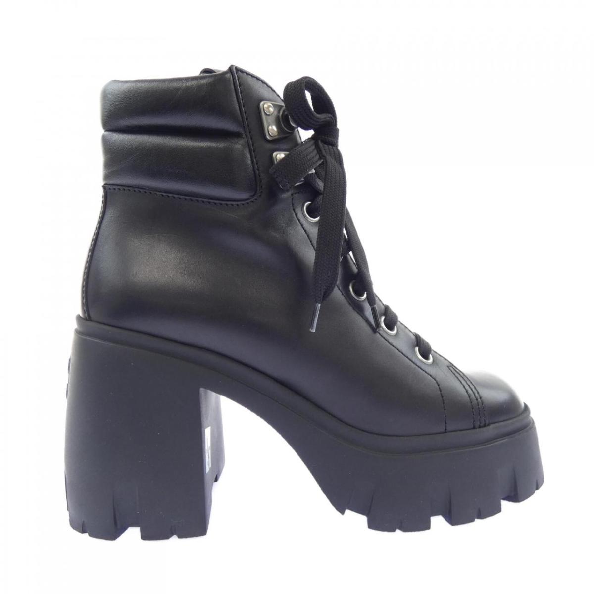 ミュウミュウ MIU MIU 5T789D ブーツ【中古】