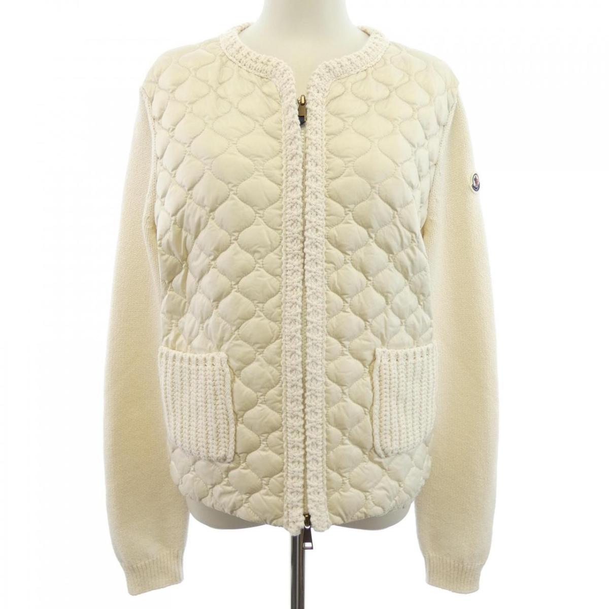 モンク線路 MONCLER 10939B00036M5670 落ちこむ上衣【中古】