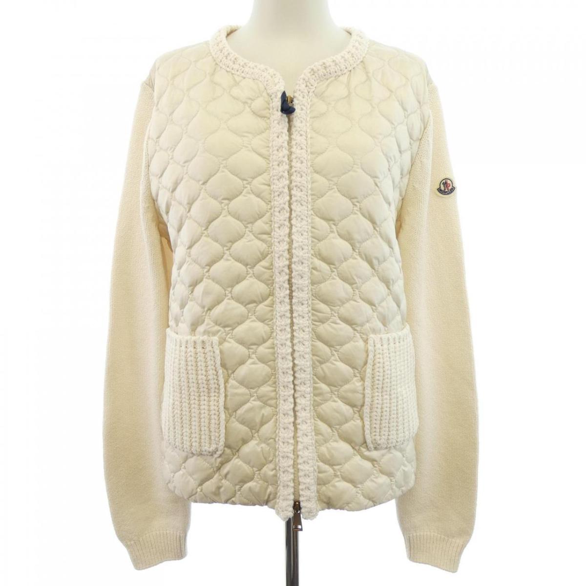 モンク線路 MONCLER 10939B00036M5670 落ちこむ上衣【中古】