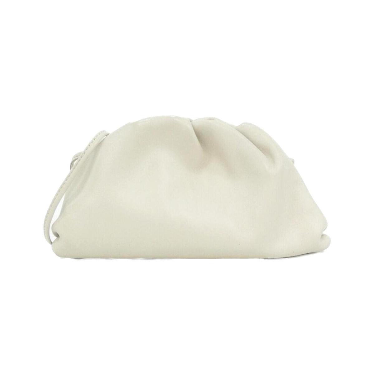 ボッテガヴェネタ 585852 VCP40 ショルダーバッグ【中古】｜KOMEHYO ONLINESTORE 店