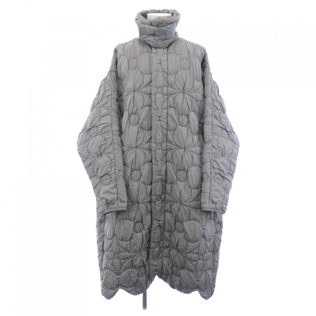 ルイヴィトン LOUIS VUITTON HIK62ETYX 厚地の外套【中古】