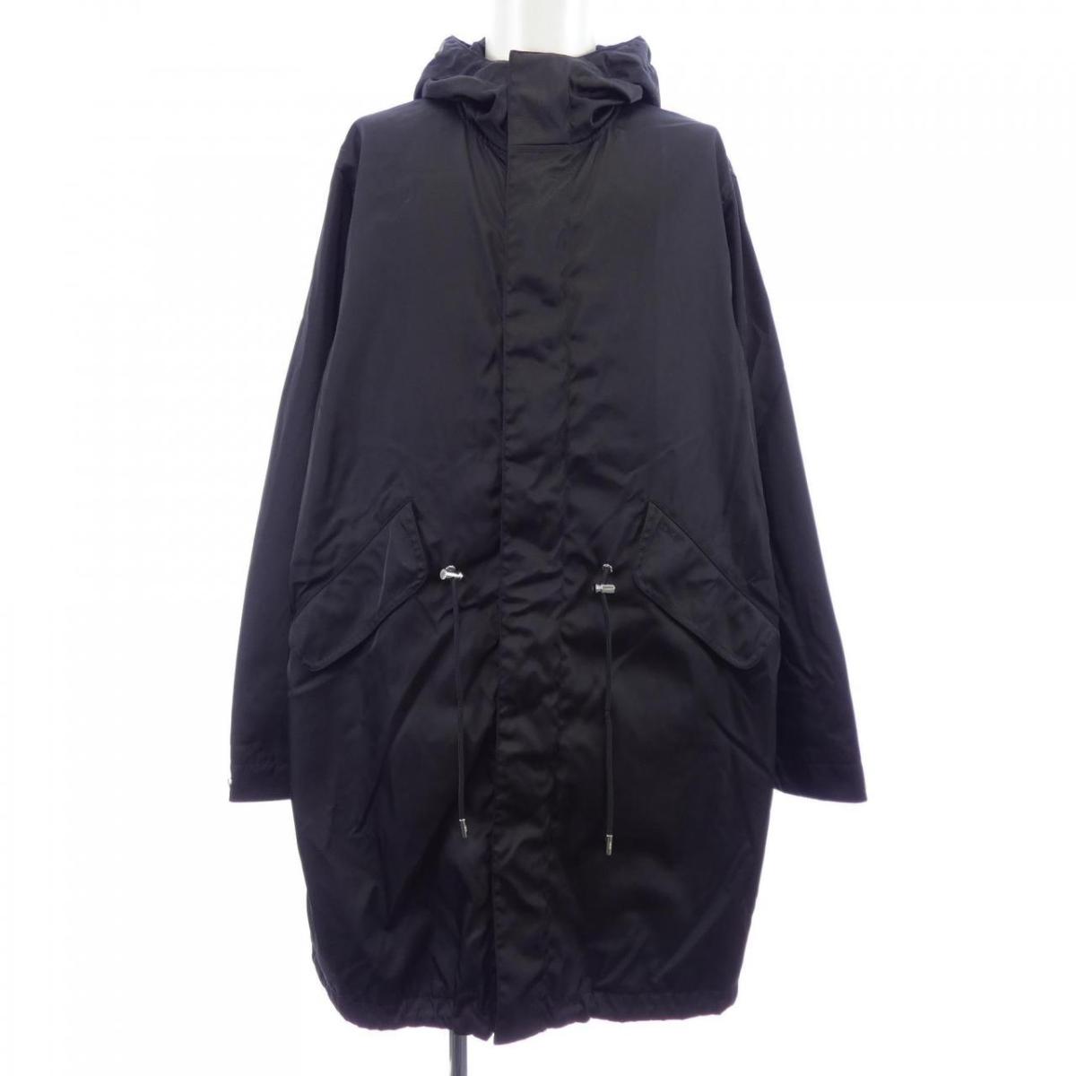 クリスチャンディオール DIOR 033C313B4732 厚地の外套【中古】