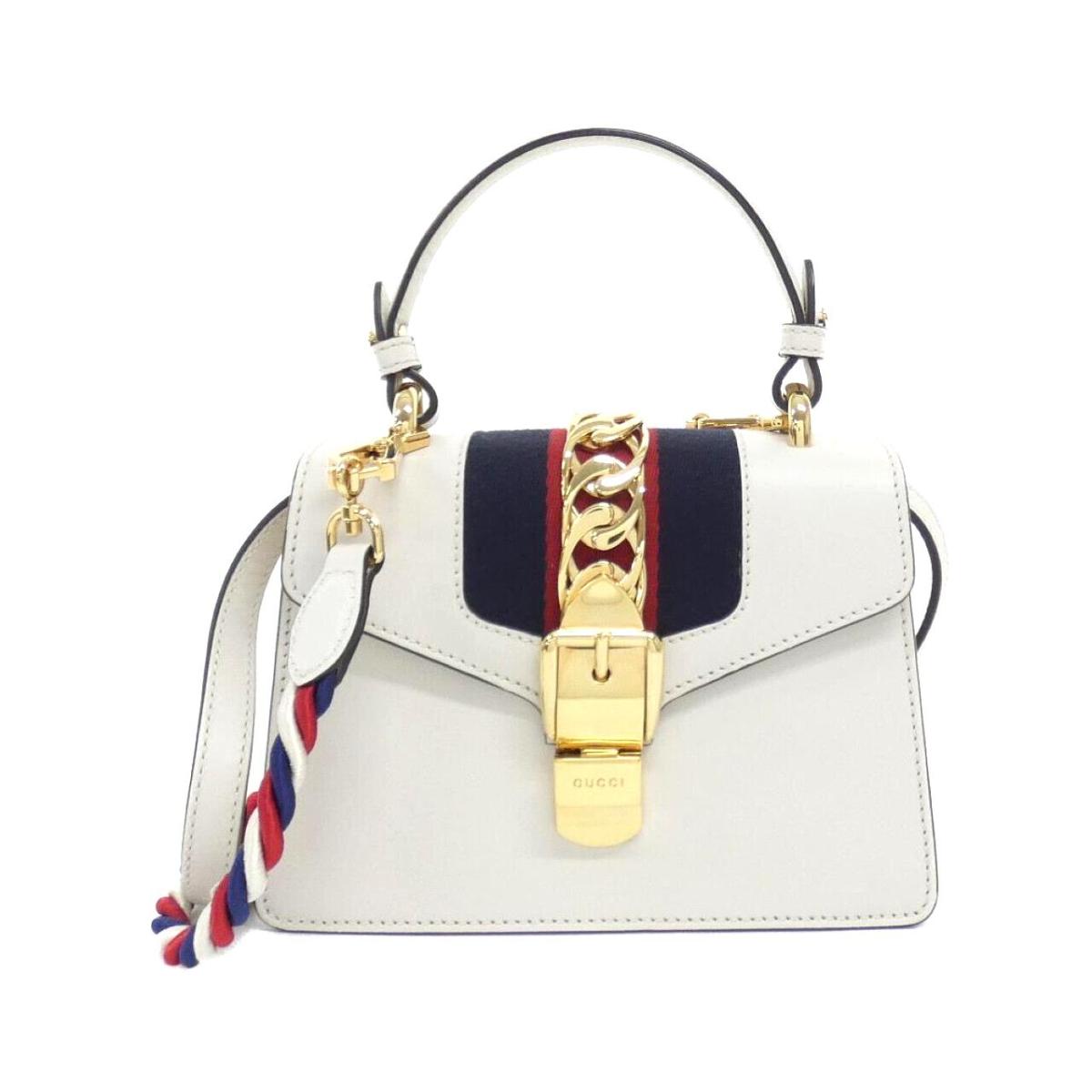 グッチ SYLVIE 470270 D4ZAG 御徒面子【中古】