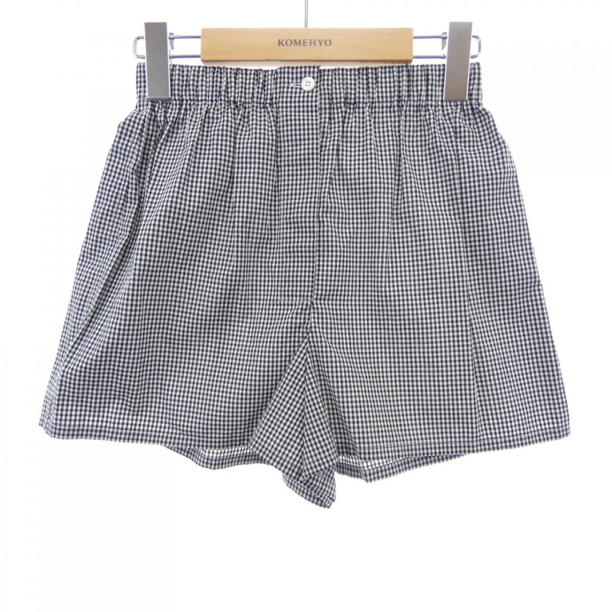 プラダ PRADA ３角形ロゴタイプ P247G S221 109C 遊撃手ズボン下【中古】