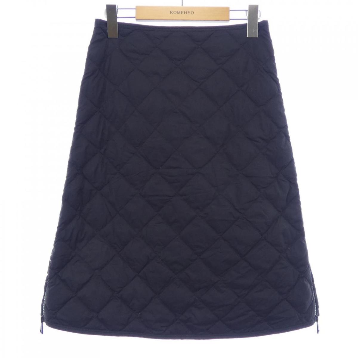 モンクレール MONCLER G20932D00017 スカート【中古】|KOMEHYO ONLINESTORE 店