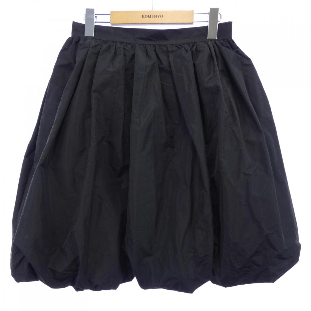 パトゥ PATOU SK0030011999B スコート【中古】