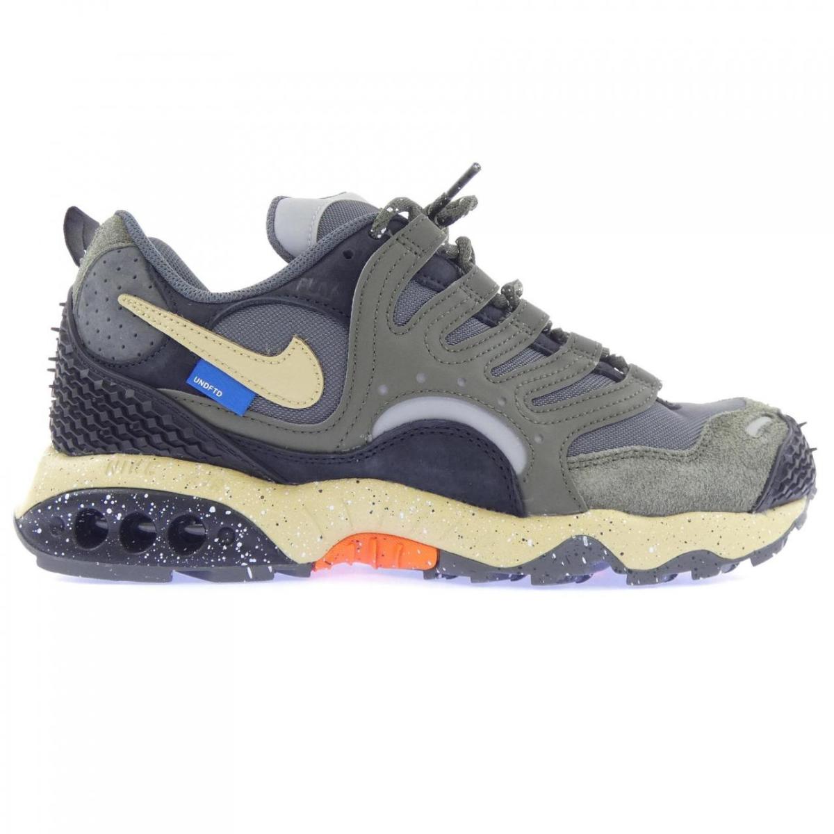 ナイキ NIKE FN7546-300 スニーカー【中古】