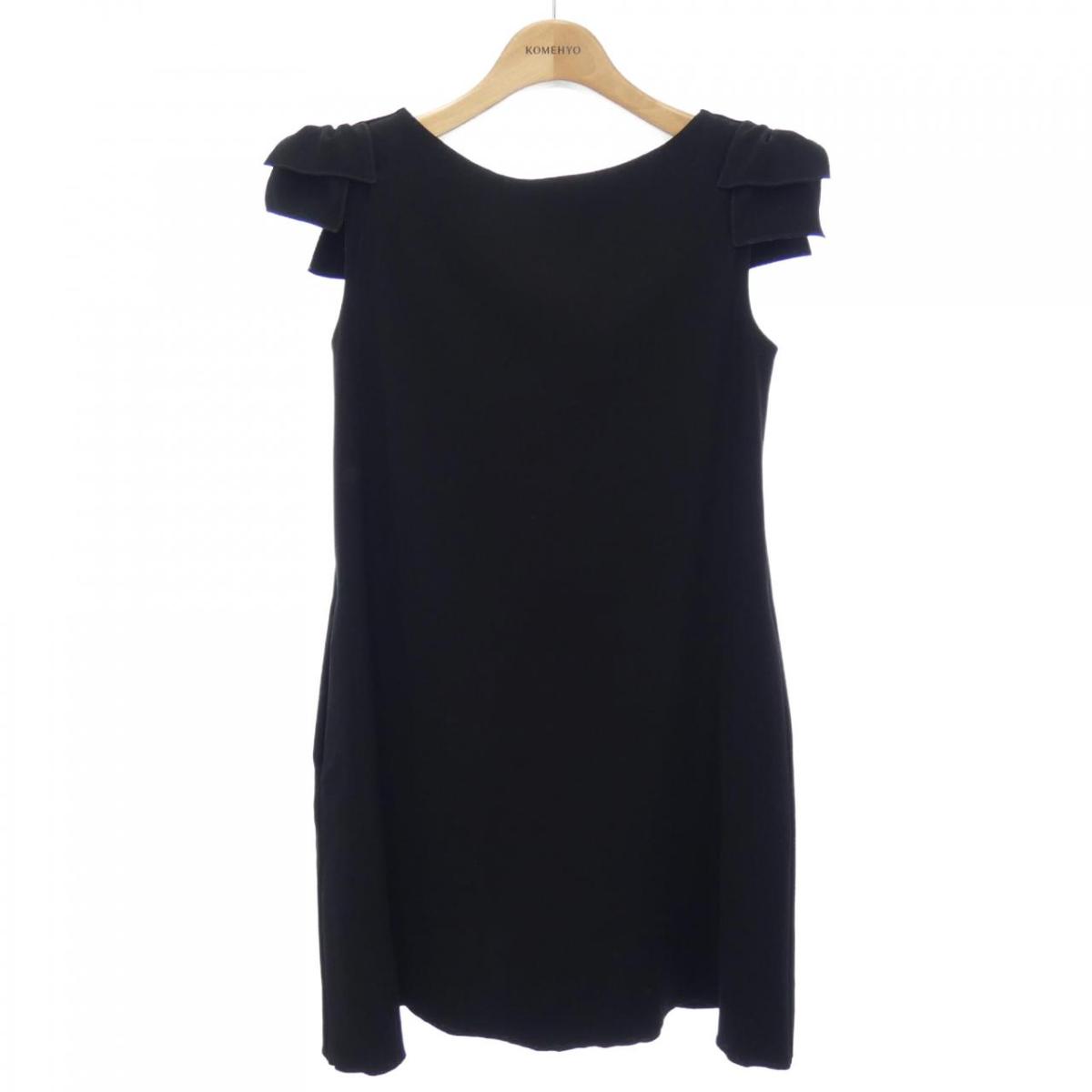 最も優遇 ワンピース フォクシーニューヨーク Foxey New York ワンピース 中古