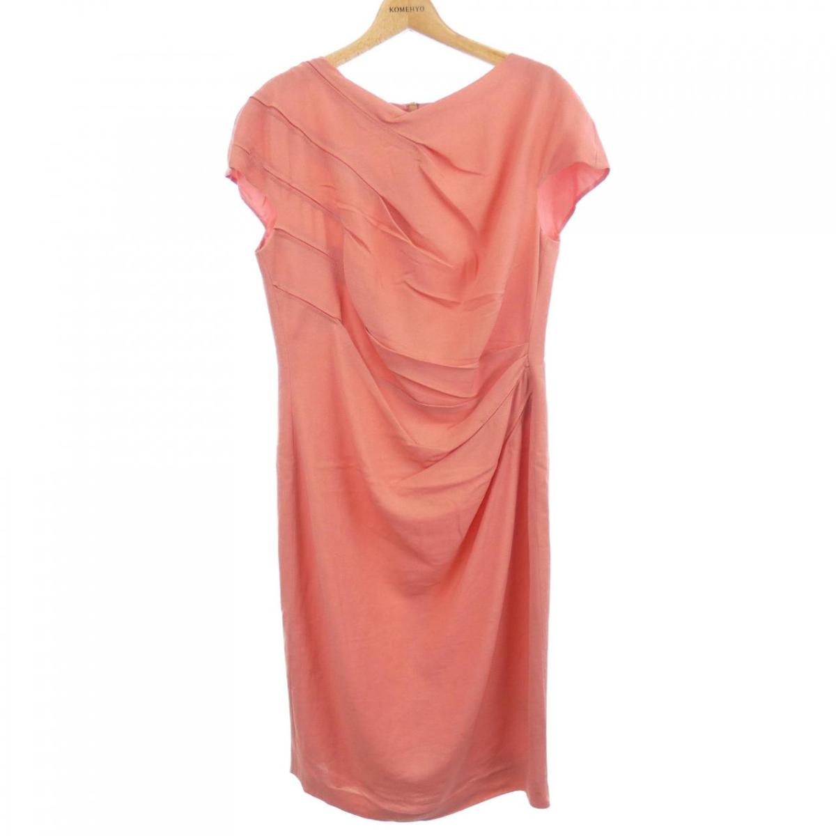 超熱 エスカーダ ワンピース 中古 Escada Revistapelomundo Com Br