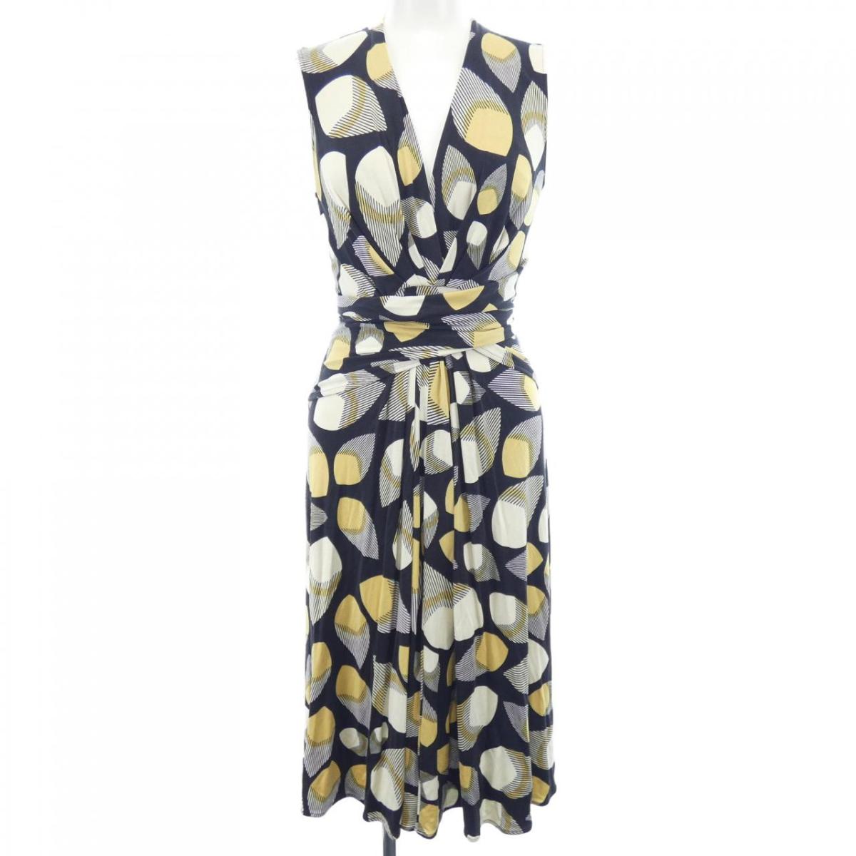 品質は非常に良い ワンピース 中古 London Issa イッサロンドン Www Quickglobalsolution Com