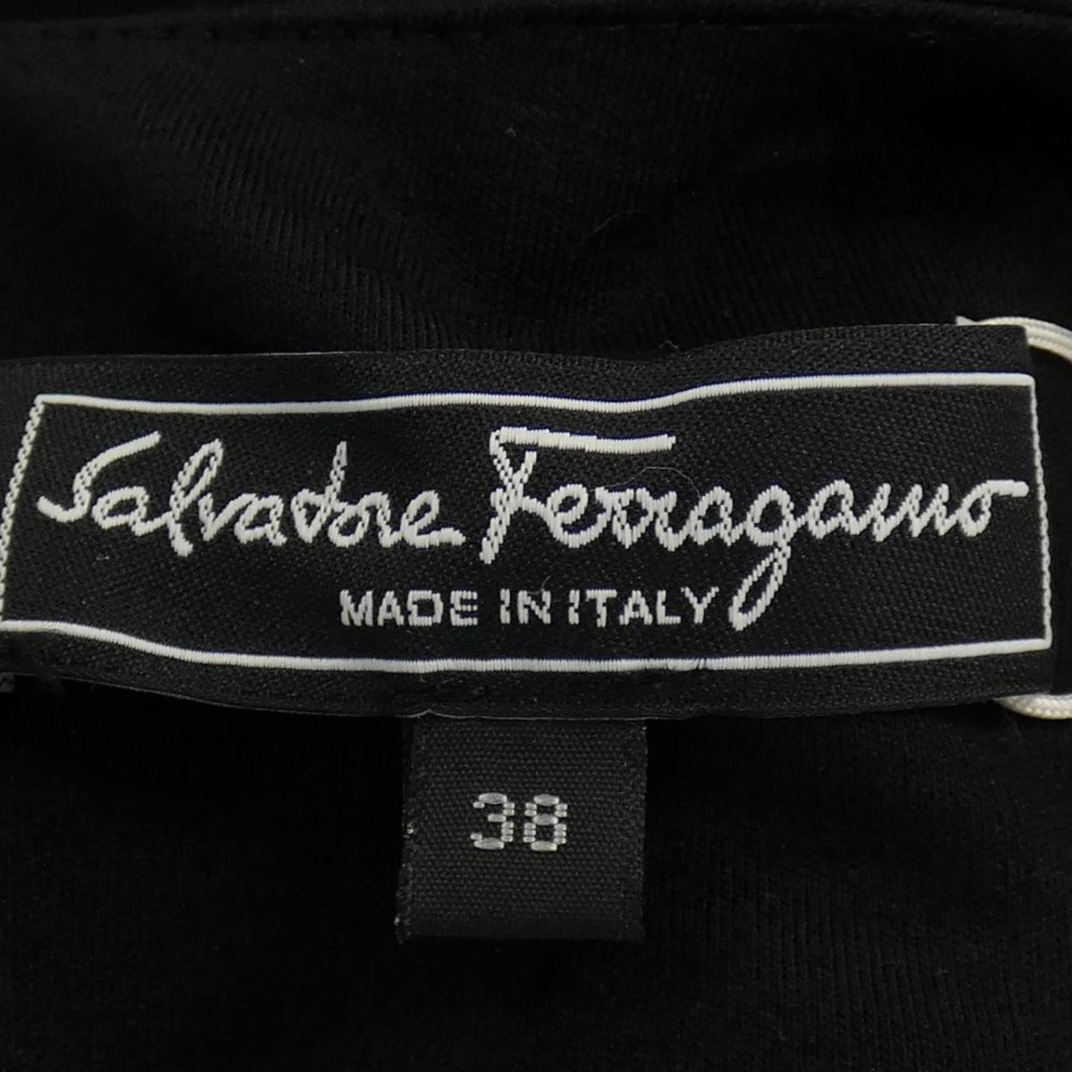 Komehyo Ferragamo Salvatore Ferragamo Salvatore サルヴァトーレフェラガモ ワンピース Onlinestore 店 中古 ワンピース