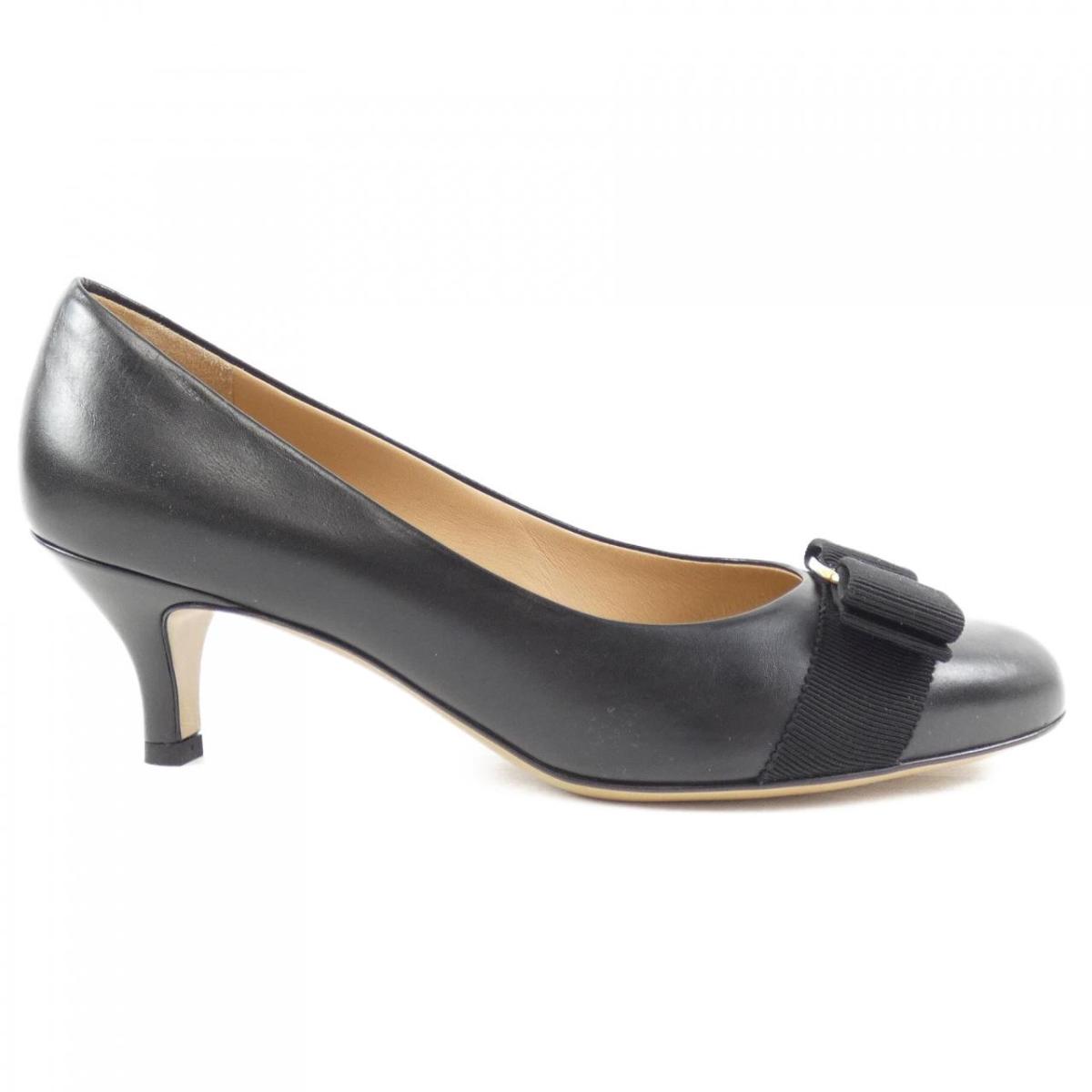 サルヴァトーレフェラガモ SALVATORE FERRAGAMO パンプス