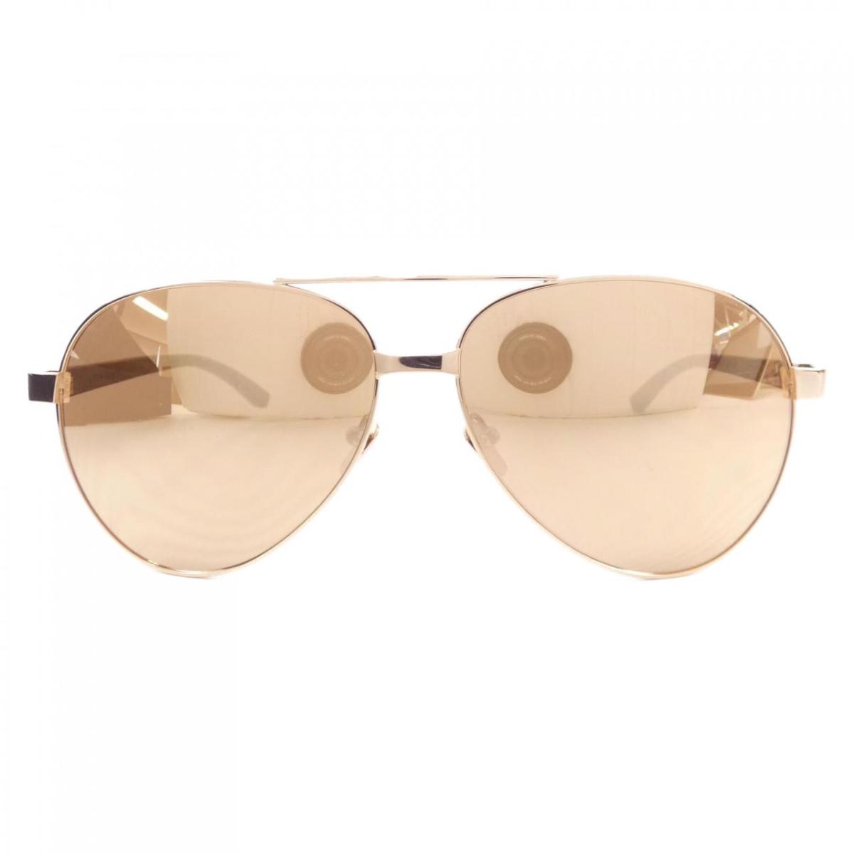 新品未使用 LINDA FARROW × ORLEBAR BROWN サングラス 新品未使用 LINDA FARROW × ORLEBAR BROWN サングラス 小物 - 小物