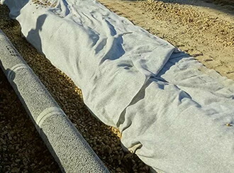 小泉製麻 バロン透水腰かけ PK200 白いこと 200cm×50m【法人様制限事項】【代引不可】【北海道・沖縄・離島別途乗り賃】