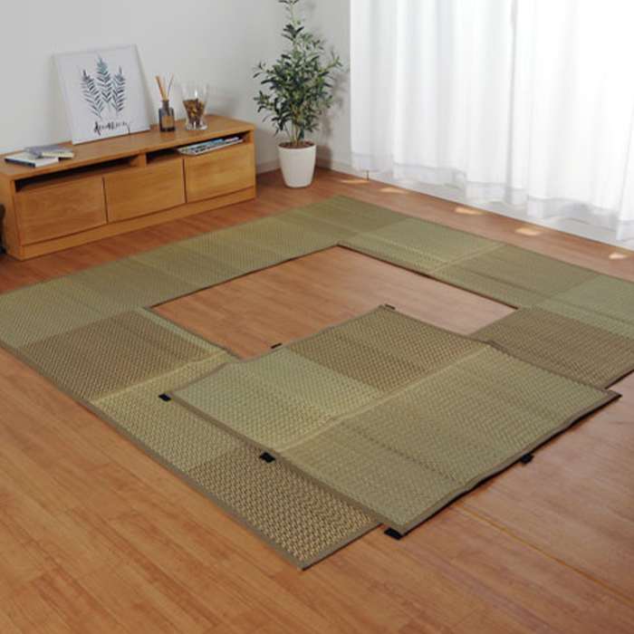 【沖縄・離島配送不可】【代引不可】堀こたつ 掘りごたつ 堀り 炬燵 い草 ラグ 敷 市松 くり抜き 付属 マジックテープ 連結 裏 不織布 ベージュ 約191&times;300cm（中抜き:約90&times;150cm） IKEHIKO 1060960024903｜やるCAN