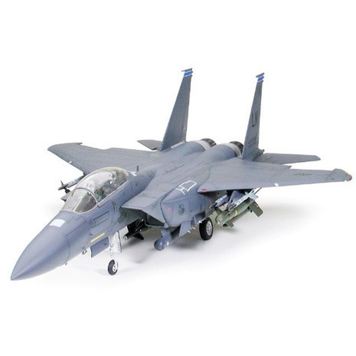 【沖縄・離島配送不可】1/32 ボーイング F-15E バンカーバスター タミヤ 60312