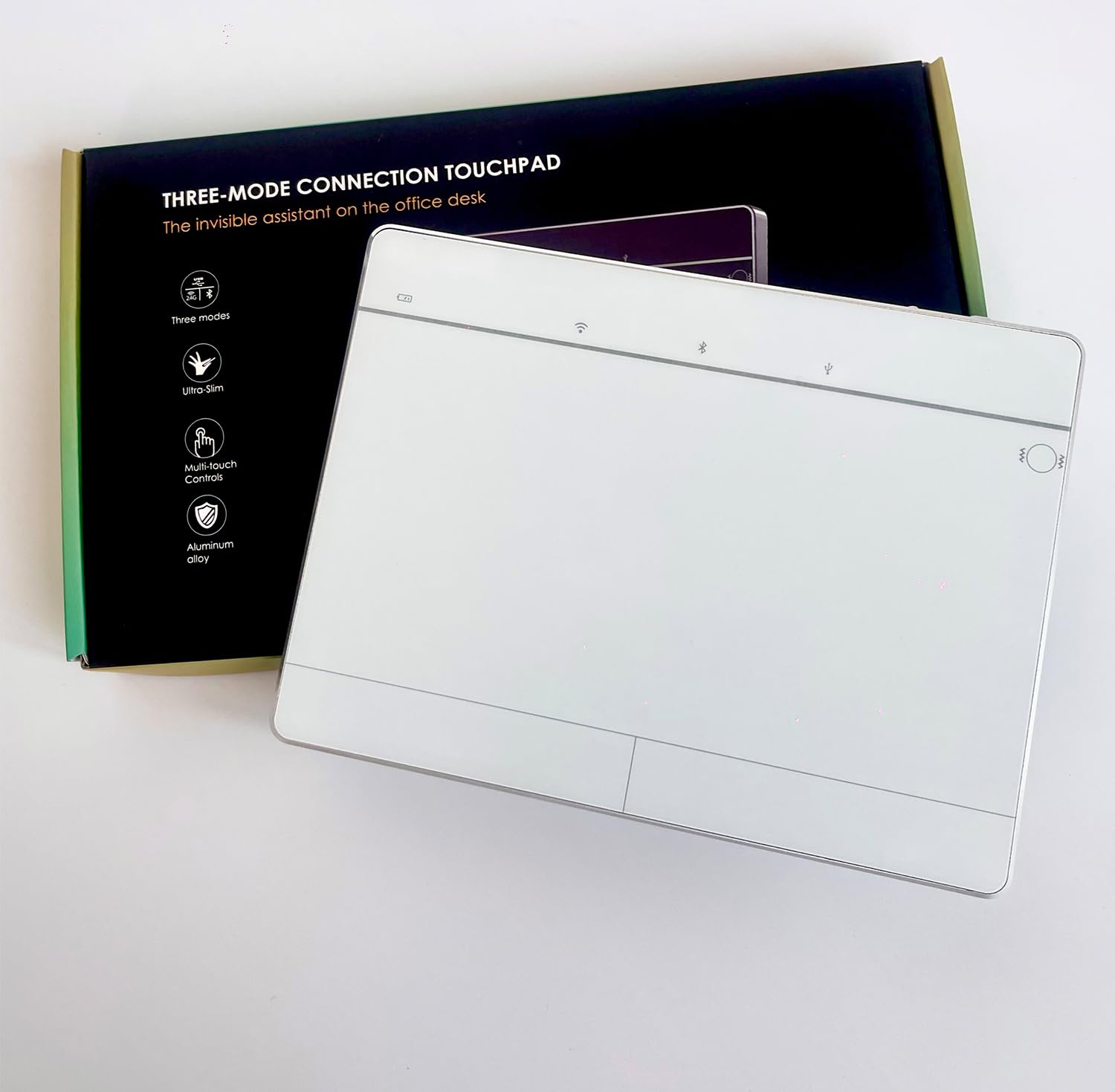 Windows 10/11用ワイヤレスBluetoothトラックパッド、3つの接続モードをサポート、PCラップトップコンピューターと互換性のあるポータブル高精度マルチジェスチャータッチパッドマウス (白)