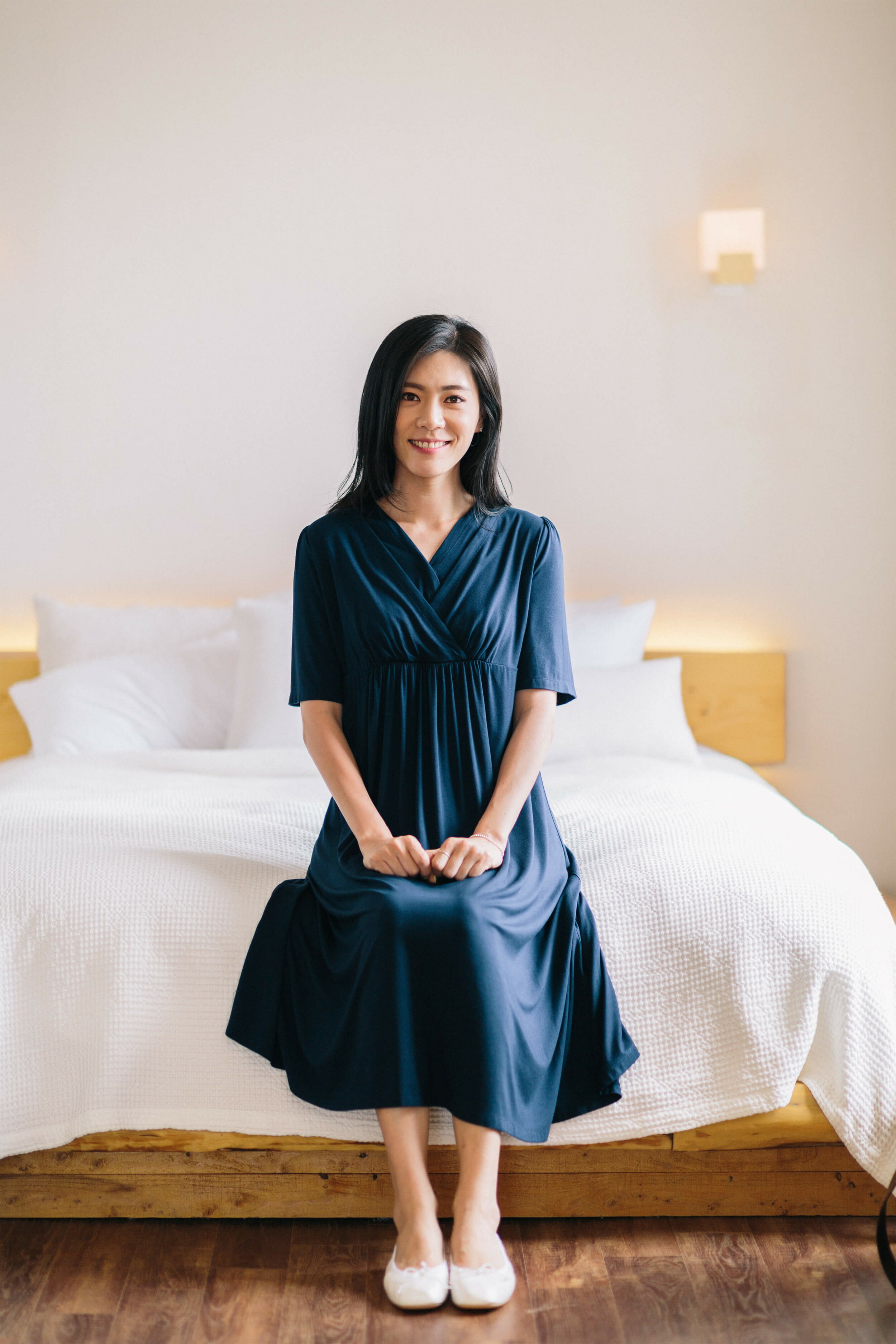 公式 上品なデザイン マタニティ兼用 楽ちん お宮参り Konny コニーママウェア ドレシー授乳ワンピース 高級感 柔らかい生地 夏対応 半袖 おうちコーデ Umu Ac Ug