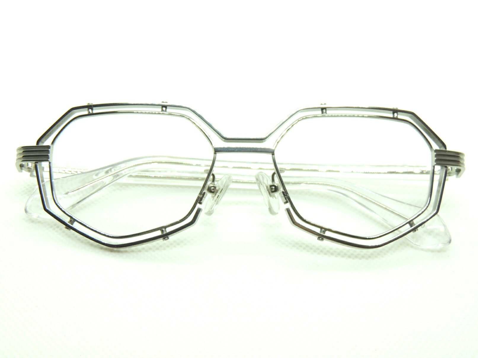 楽天市場】【度付対応】less than human（レスザンヒューマン） re