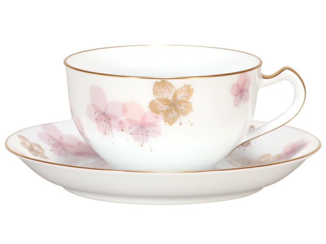 大倉陶園 日本製桜続きもの第3回「初必要経費桜」優勝杯＆平円盤 1C/A682-3洋食器 瀬戸もの 珈琲 紅茶の葉 差し上げ物 差し上げ物 譲りわたす品 差し上げ物 内祝い 御祭り 母の日