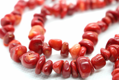 楽天市場 しだれ珊瑚一連 サンゴ 和雑貨 赤 パーツ 魔除け アクセサリー ネックレスパーツ ピアスパーツ チャームパーツ 手作り 手芸 ハンドメイド 和風雑貨専門店 古楽 小物