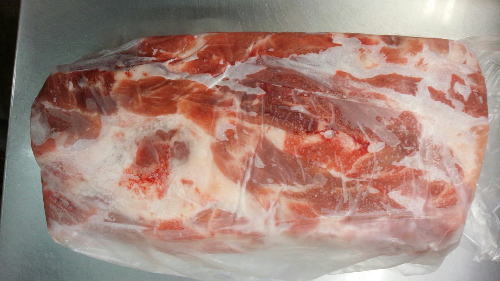 【送料無料】豚肩ロース一箱１０ｋｇ～１２ｋｇ入り
