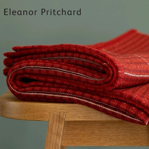 北欧 室内装飾 雑貨 Eleanor Pritchard  (エレノア プリチャード）毛布 Akenfield 赤いこと 140x160珊 羊毛100% 肩かけ 今めかしい 赤