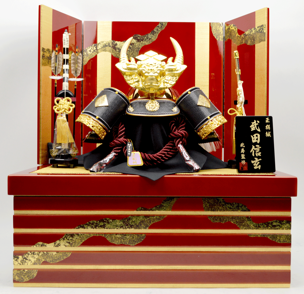 【五月あやつり人形】武田信玄 着付ける 兜【北寿】戦国将軍着付ける兜飾りつけ※本格的なからだ付きとこだわりの大成!納める印字機の飾りつけ台※客あしらい品付き添い人※うつり変わりあり！ 本金箔刻みつける百獣の王面