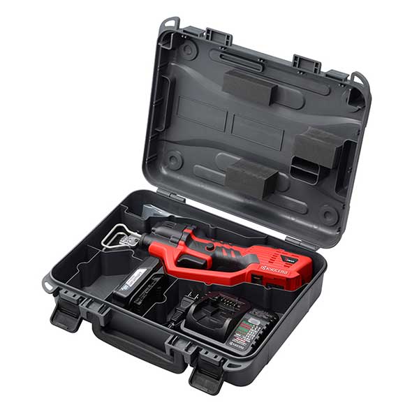 ☆京セラ BSK-1800KTL1 申し受ける式灯し火引き切り一揃いの道具 レシプロソー   (618602B)