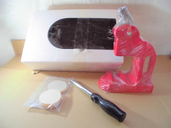 缶バッジマシーン 58mm 缶バッジ マシン 材料500個分付 缶バッチ 缶バッヂ 製作キット おしゃれ かわいい 缶バッジメーカー 手作り 業務用 自作 キャラクタ アニメ アイドル 推し グッズ サークル活動 材料 制作 製作 送料無料 北海道 沖縄 離島は適用外