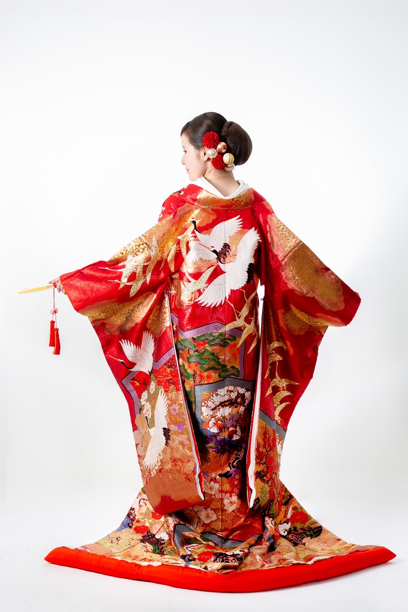 びょうぶ絵に千羽鶴 Iro005 赤 金 ゴールド レンタル 打掛 色打掛 フルセット 和装 和婚 前撮り 花嫁衣装 花嫁衣装セット 婚礼衣装 婚礼 ウェディング ウエディング 高級 貸衣装 衣装レンタル 送料無料 前撮り 写真撮り 神社婚 お色直し Purplehouse Co Uk