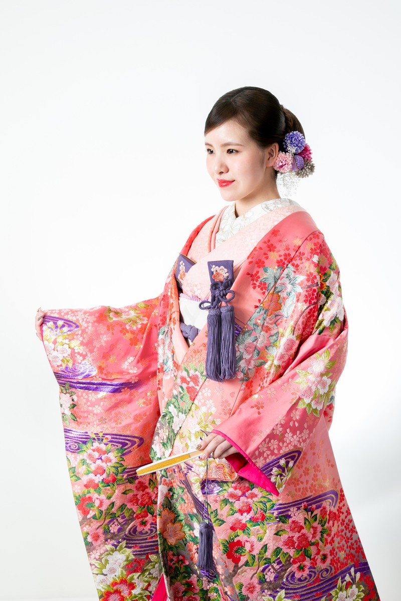 楽天市場 レンタル 色打掛 打掛 ピンク裾グレー花流水 Iro004 フルセット 和装 和婚 前撮り 花嫁衣装 花嫁衣装セット 婚礼衣装 婚礼 ウェディング 高級 貸衣装 衣装レンタル 送料無料 前撮り 写真撮り 神社婚 お色直し Yui婚ブライダル 楽天市場 レンタル 色打掛 打掛 ピンク裾グレー花流水 Iro004 フルセット 和装 和婚 前撮り 花嫁衣装 花嫁衣装セット 婚礼衣装 婚礼 ウェディング 高級 貸衣装 衣装レンタル 送料無料 前撮り 写真撮り 神社婚 お色直し Yui婚ブライダル