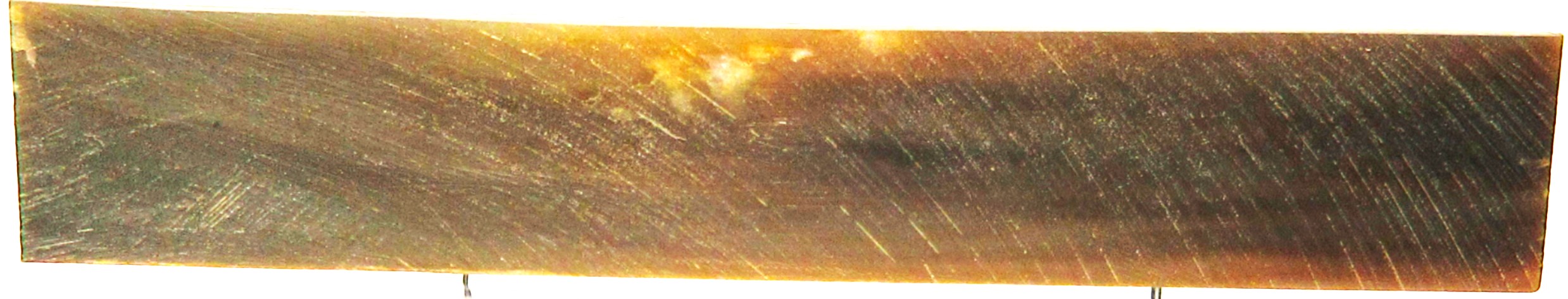 水牛板材。長尺。長さ約15.2ｃｍ・幅約2.7ｃｍ・厚み約5m/m。超高級特殊工芸板材、茶（天然色）。日本製。ゆうパケット便